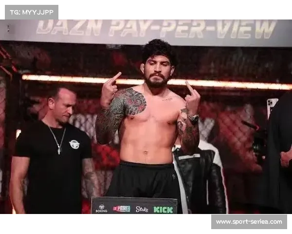 马斯维达尔评网络暴力：指责丹尼斯诋毁他人家庭行为卑劣