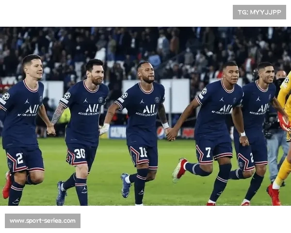 法甲巴黎圣曼vs巴黎FC：姆巴佩伤愈复出，德比战检验替补深度